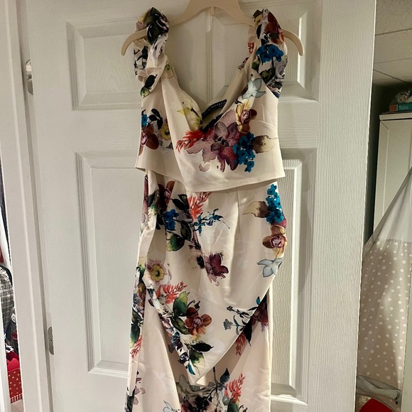 ASOS Maternity Dress size 6 - Picture 2 of 2